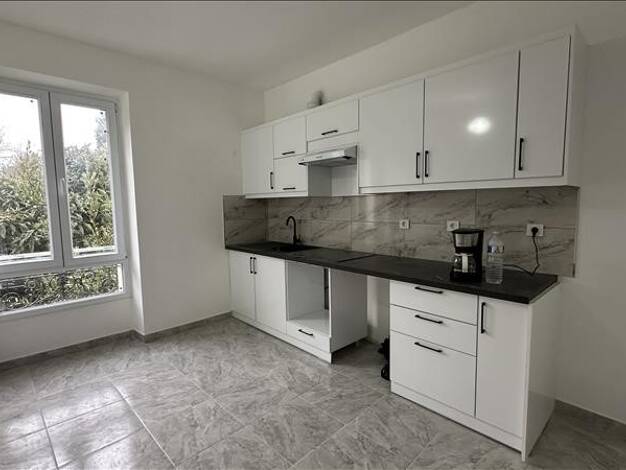 Appartement à louer 1 250 € 4 pièces 3 chambres 78 m² 2ème étage Bois Matar Villeneuve-Saint-Georges 94190