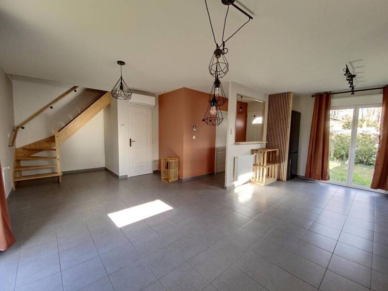 Maison à louer, 85m², SEILH