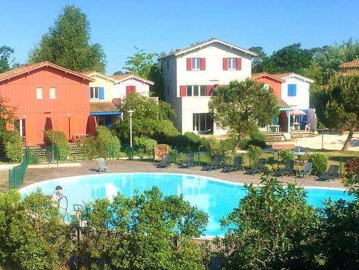 Duplex à vendre 152 000 € 4 pièces 3 chambres 55 m² 1er étage Le Teich 33470