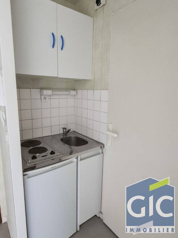Maison à louer, 18m², CAEN