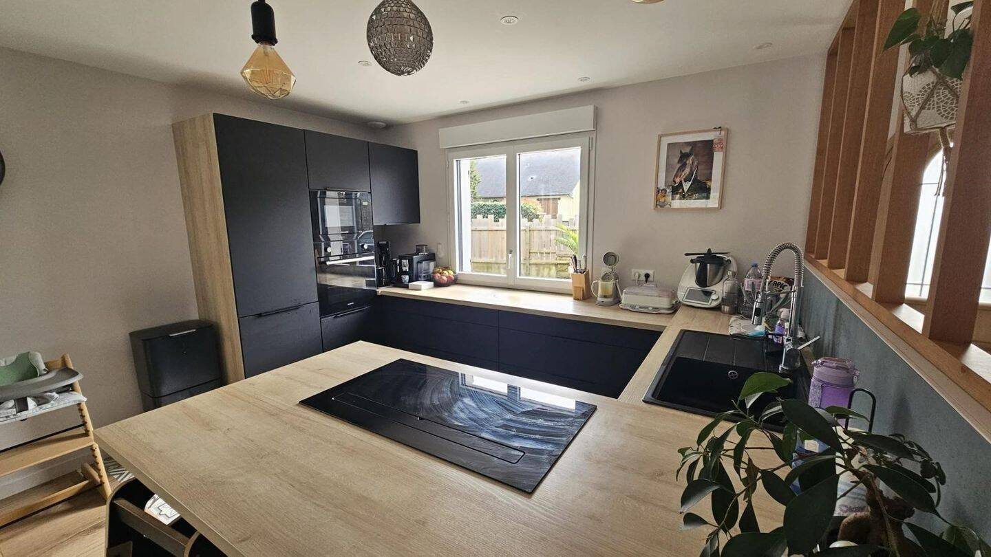 Maison à vendre, 145m², LA TURBALLE