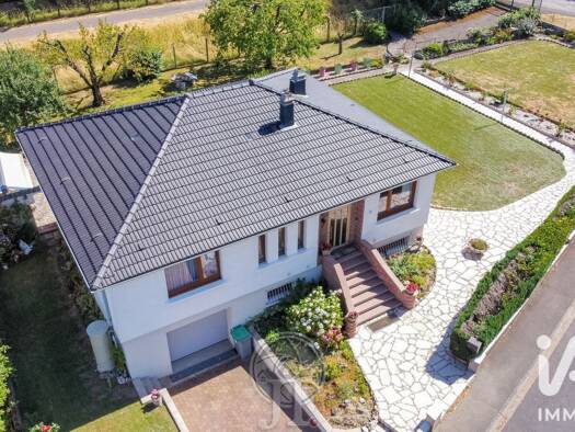 Maison à vendre 169 000 € 6 pièces 3 chambres 129 m² 1 221 m² de terrain La Carriere Saint-Avold 57500
