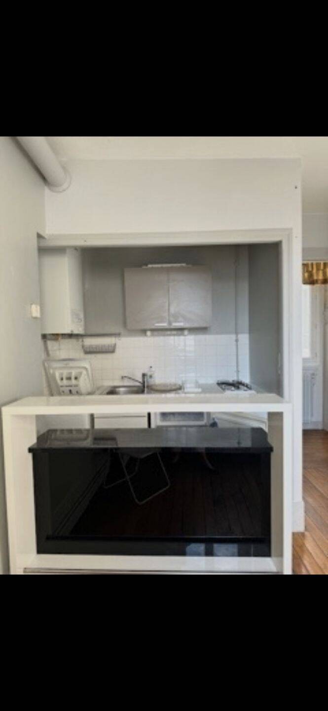 Maison à louer, 24m², LEVALLOIS PERRET