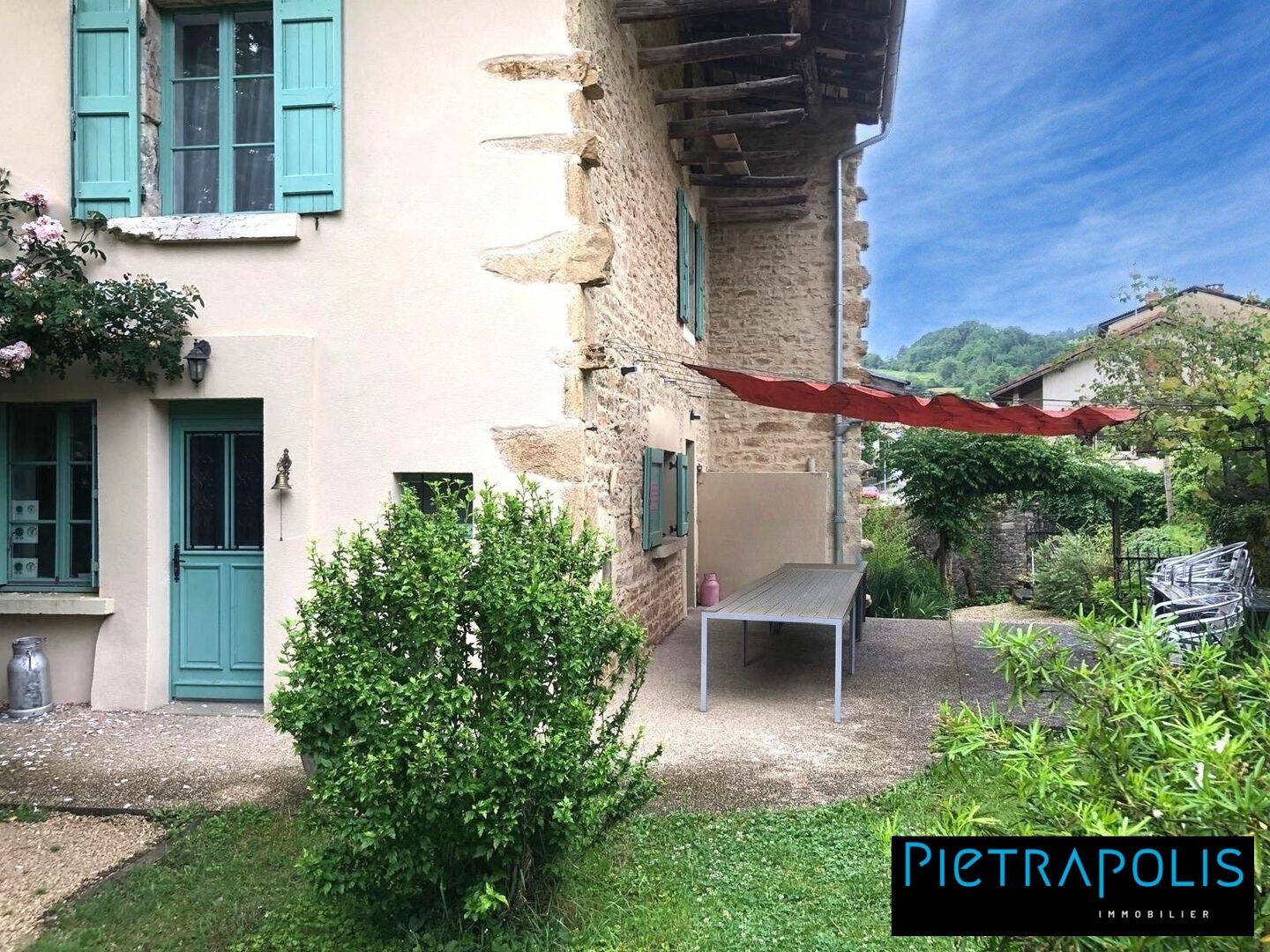 Maison à vendre, 442m², JUJURIEUX
