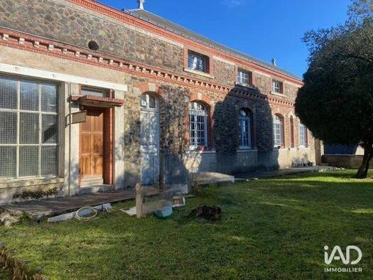 Espace bureau à vendre 371 000 € 600 m² de bureaux Ingrandes-le-Fresne-sur-Loire 49123