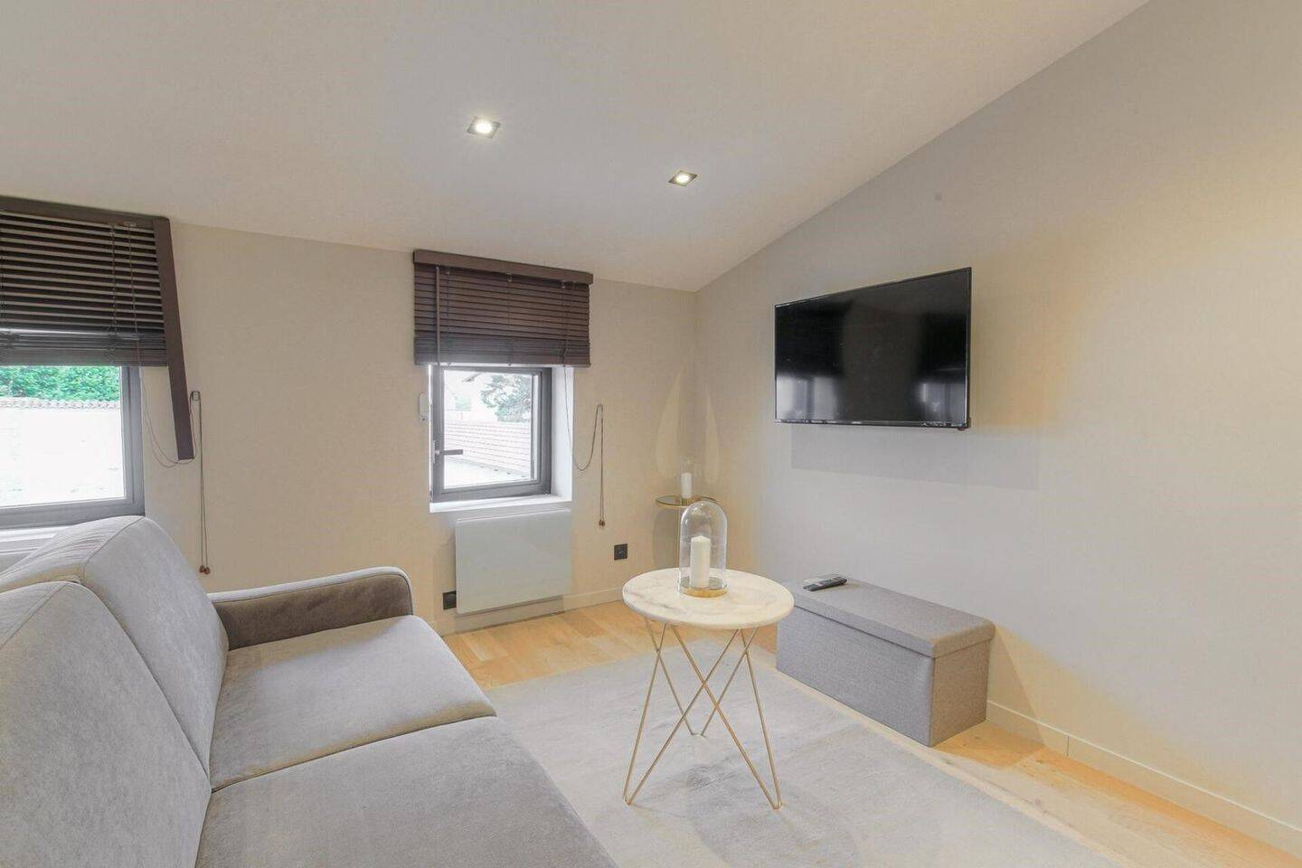 Maison à louer, 48m², LA TOUR DE SALVAGNY