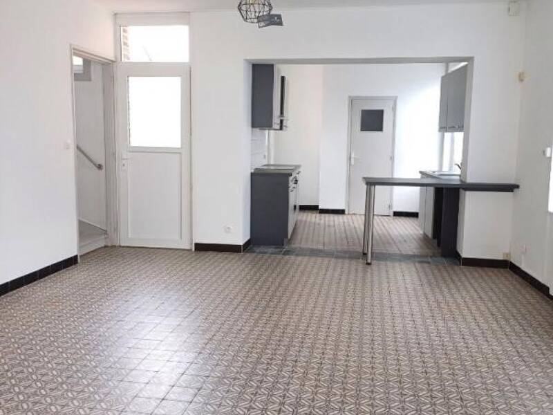 Maison à louer, 69m², STRAZEELE