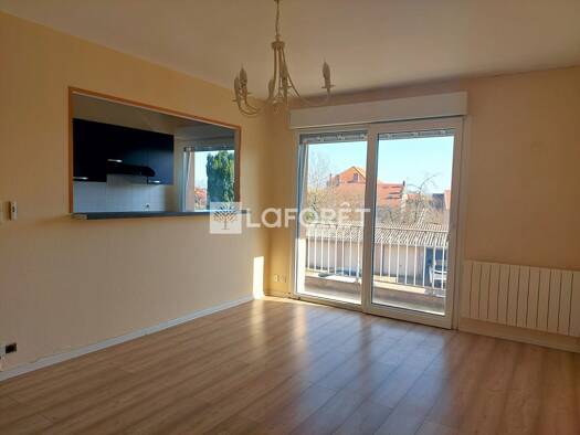 Appartement à louer 560 € 2 pièces 1 chambre 41 m² Étage 1/2 Centre Ville Jarny 54800