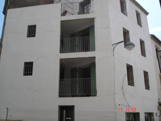 Appartement à louer - logement étudiant 462 € 1 pièce 31,9 m² 1er étage Sommières 30250