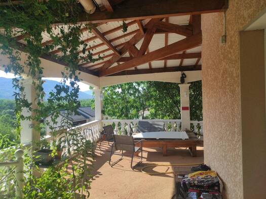 Maison à vendre 398 000 € 5 pièces 4 chambres 140 m² 1 001 m² de terrain Sud Lagnieu 01150