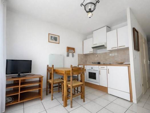 Studio à louer 520 € 1 pièce 25 m² RDC dès le 04/05/2026 Le Bourget-du-Lac 73370