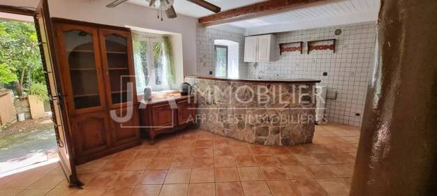 Maison de ville à vendre 292 000 € 3 pièces 2 chambres 62,6 m² Nice 06000