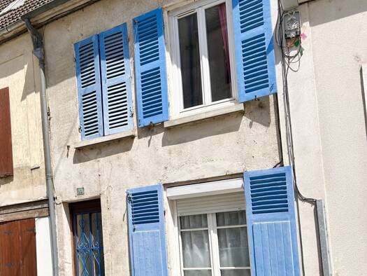Maison de ville à vendre 125 000 € 4 pièces 3 chambres 86 m² 80 m² de terrain La Ferté-Gaucher 77320