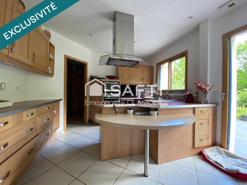 Maison à vendre, 172m², ROCHEFORT EN YVELINES