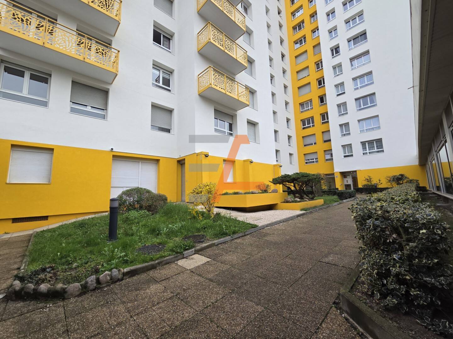 Maison à vendre, 32m², SAINT ETIENNE