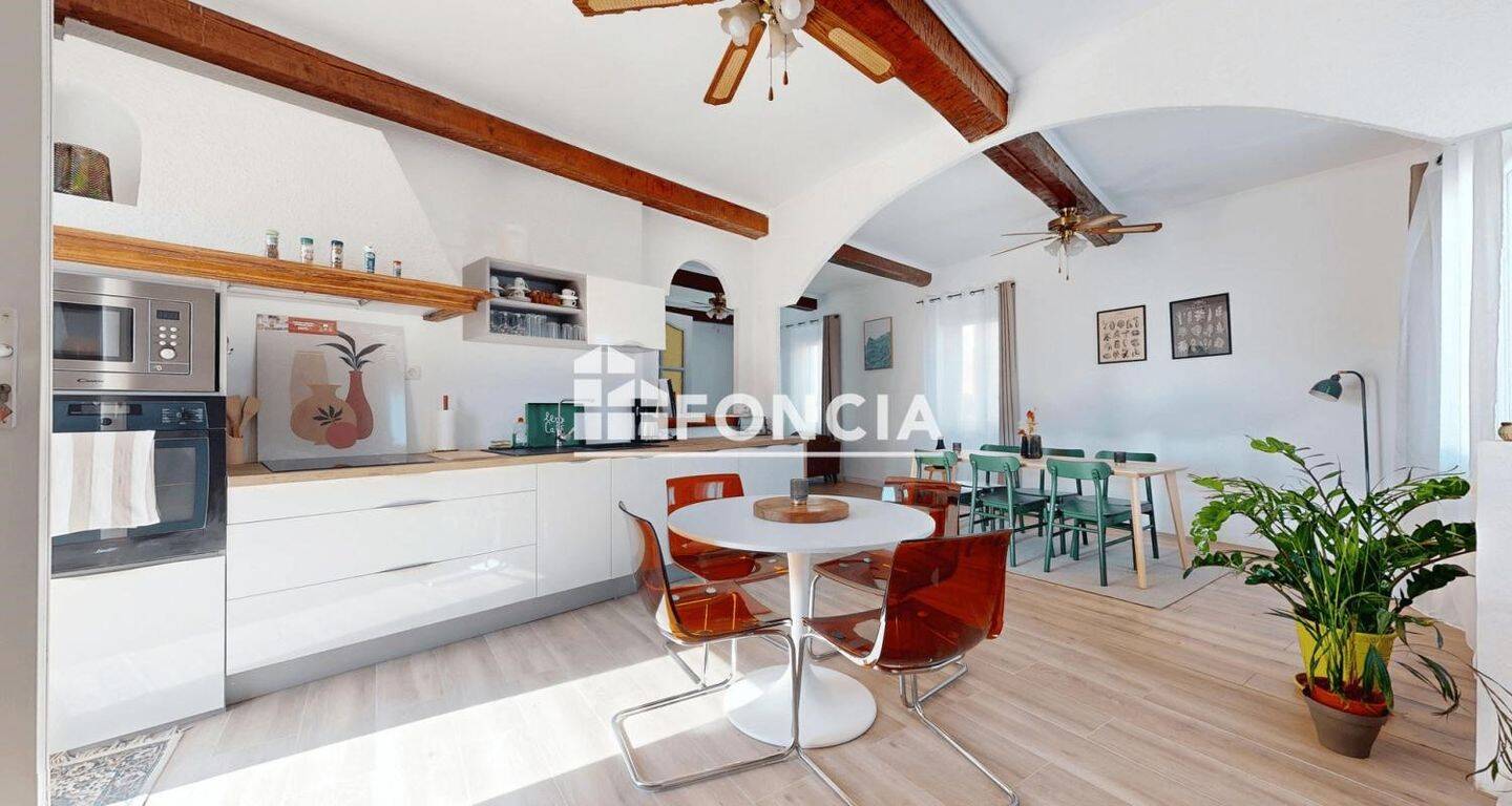 Maison à vendre, 330m², SAINT JEAN LASSEILLE