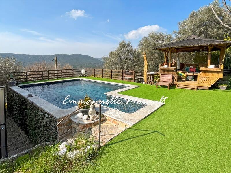 Maison à vendre, 152m², BAGNOLS EN FORET