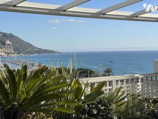 Appartement à vendre 930 000 € 3 pièces 2 chambres 88 m² 7ème étage Menton 06500