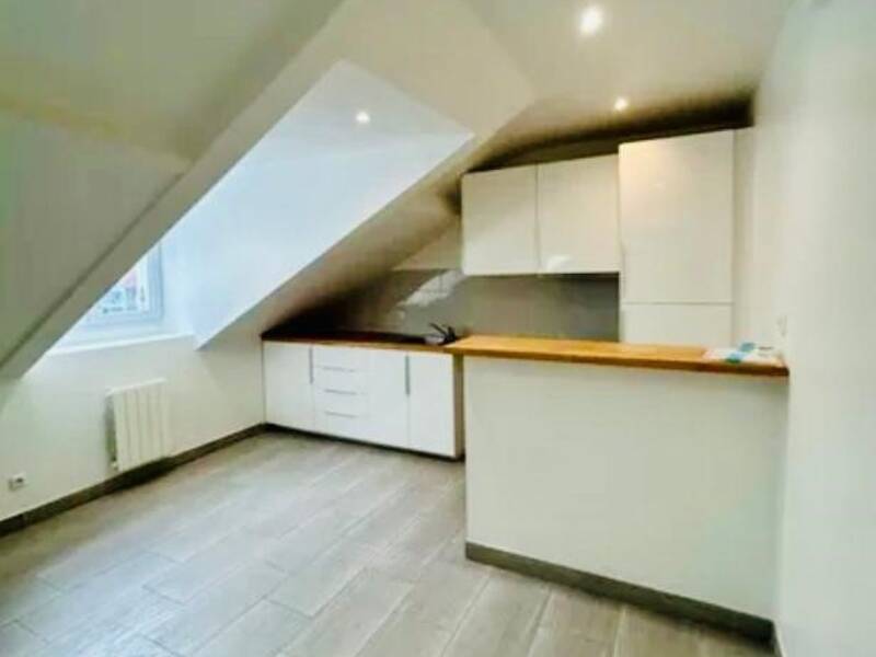 Maison à louer, 18m², SAINT MAUR DES FOSSES