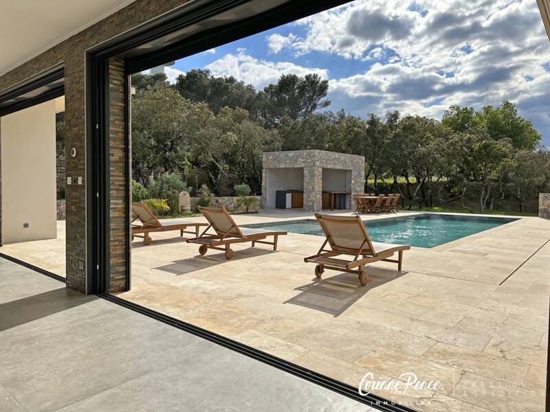 Maison à vendre, 332m², NIMES