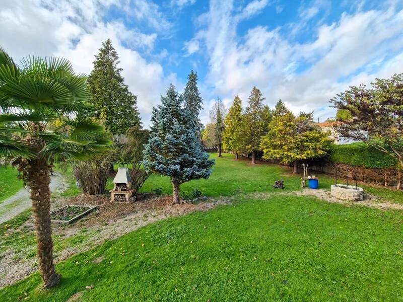 Maison à vendre, 140m², LINARS