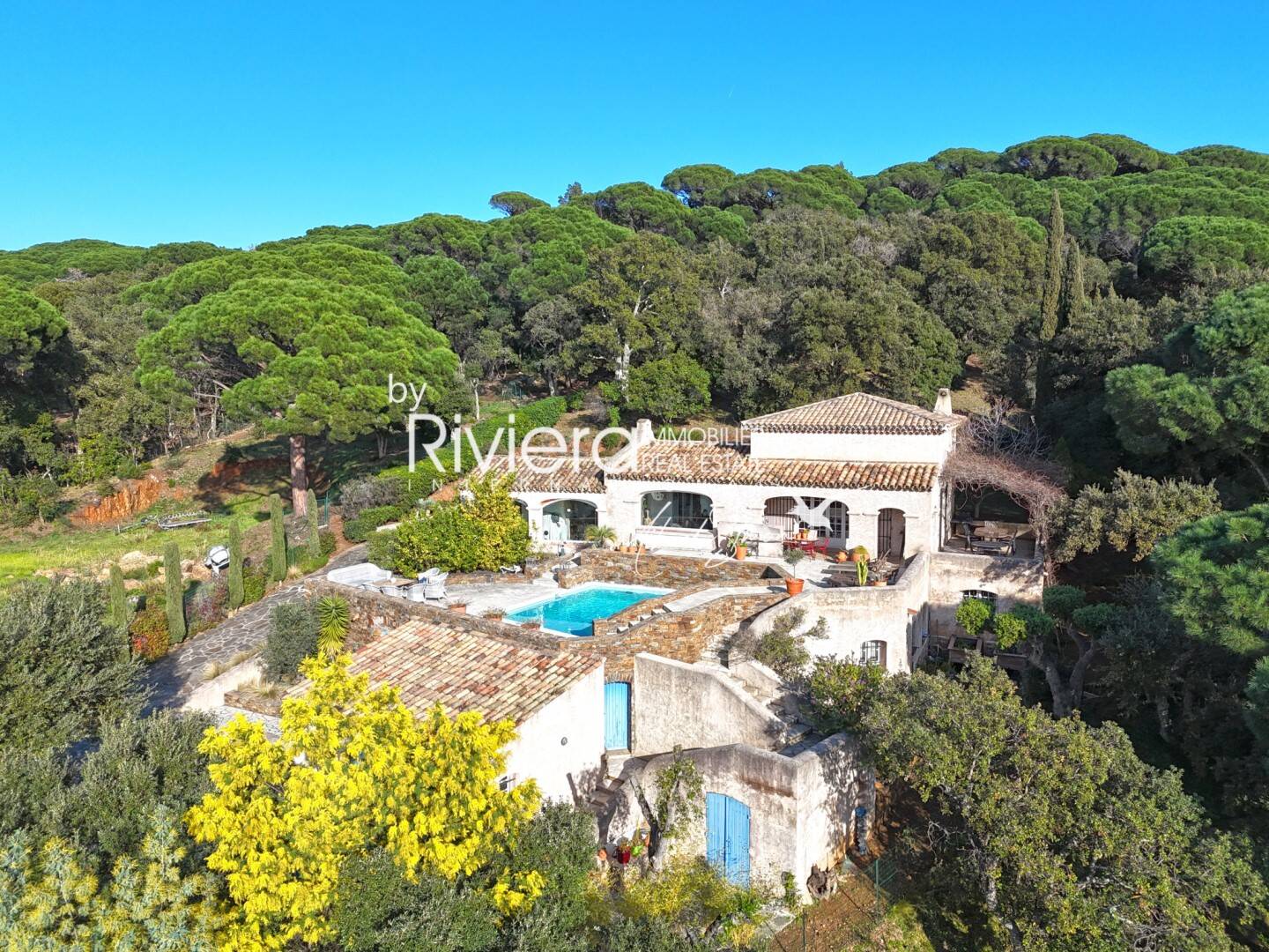 Maison à vendre, 261m², LA CROIX VALMER