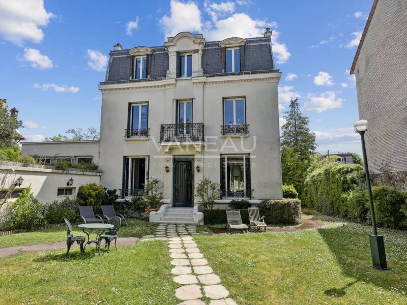 Maison à vendre, 425m², SURESNES