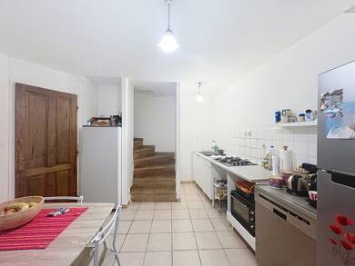 Duplex à vendre 130 000 € 3 pièces 2 chambres 53 m² 3 étages Vieille Ville-Cativel Gardanne 13120