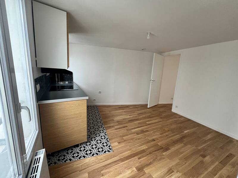 Maison à louer, 43m², PARIS 18E