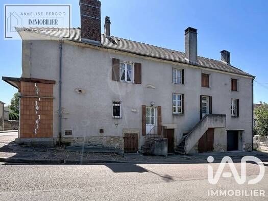 Maison à vendre 94 000 € 7 pièces 3 chambres 128 m² Garchizy 58600