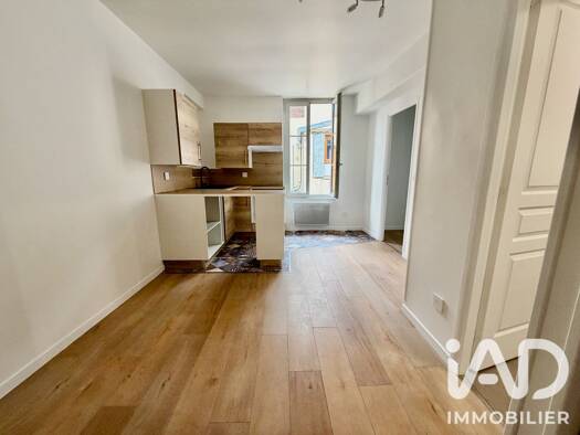 Appartement à vendre 57 000 € 2 pièces 1 chambre 28,3 m² Étage 1/2 Briand Leclerc Sens 89100