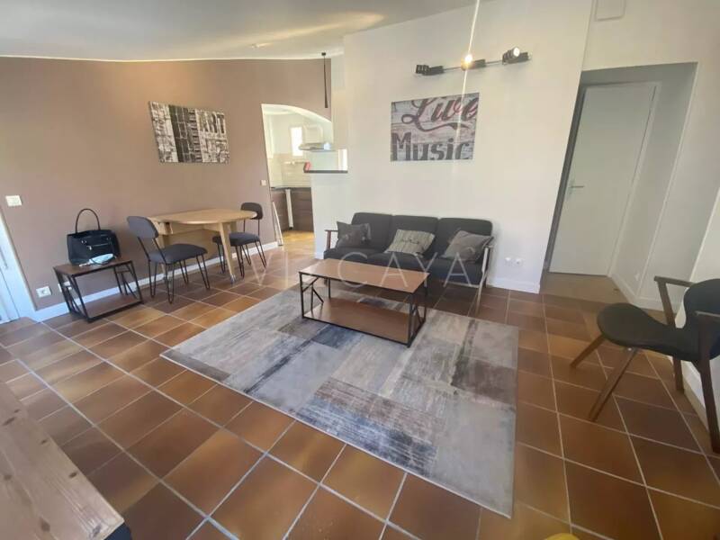 Maison à louer, 48m², NICE