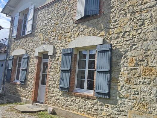 Maison à vendre 211 000 € 5 pièces 3 chambres 151 m² 436 m² de terrain Bretenoux 46130