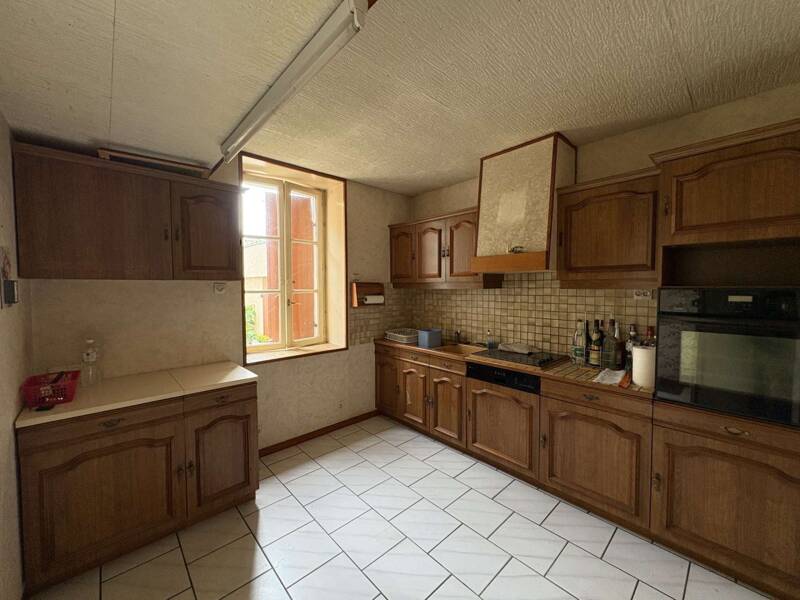 Maison à vendre, 93m², DECIZE