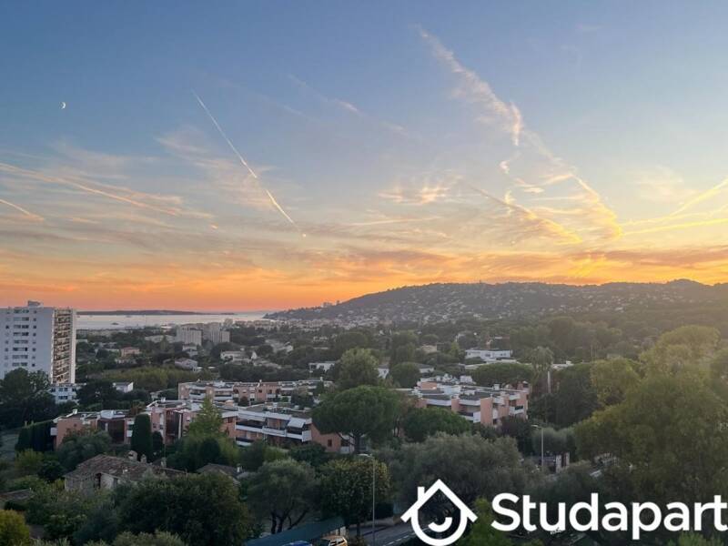 Maison à louer, 13m², ANTIBES