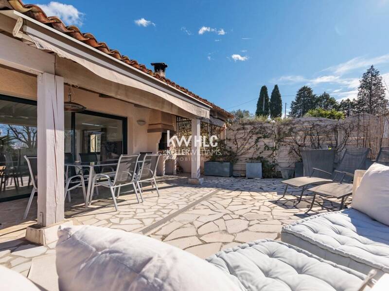 Maison à vendre, 123m², MOUANS SARTOUX