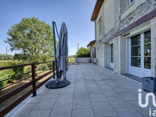 Maison à vendre 269 900 € 5 pièces 3 chambres 150 m² 518 m² de terrain Virelade 33720