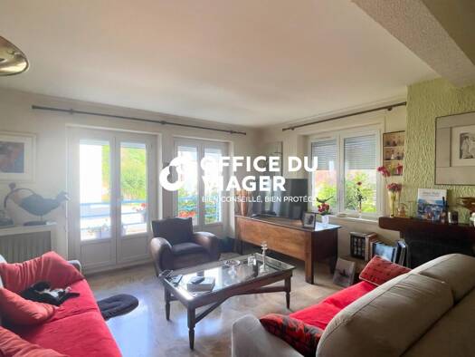 Maison en viager occupé Bouquet 192 000 € 4 pièces 3 chambres 173 m² 627 m² de terrain Centre Brest 29200