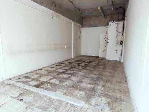 Local commercial à vendre 65 000 € 42 m² de surface de vente Centre Sud Nangis 77370