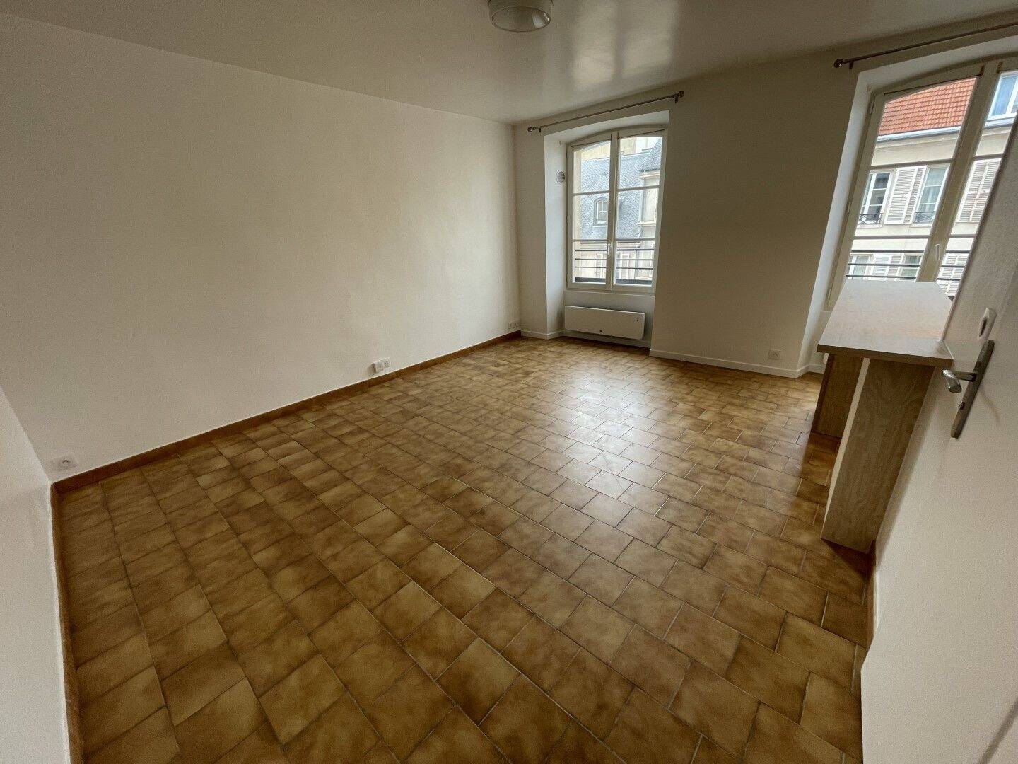 Maison à louer, 24m², VERSAILLES