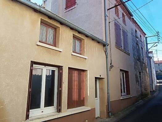 Maison à vendre 68 000 € 3 pièces 2 chambres 80 m² Sauvagnat-Sainte-Marthe 63500