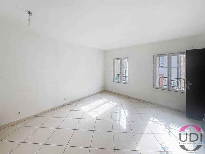 Maison à vendre, 32m², CORBEIL ESSONNES