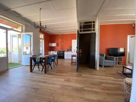 Maison à vendre 408 000 € 6 pièces 2 chambres 150 m² Narbonne 11100