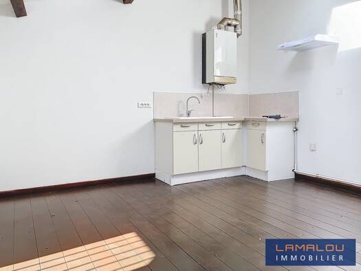 Appartement à louer 440 € 3 pièces 1 chambre 55 m² Étage 3/1 Zone d'Activité Bedarieux 34600