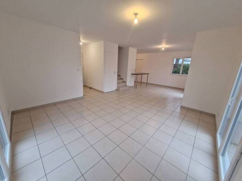 Maison à louer, 104m², ROCHETOIRIN