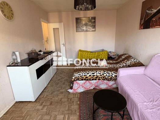 Appartement à vendre 45 000 € 1 pièce 30 m² Étage 6/6 Beaublanc Limoges 87100