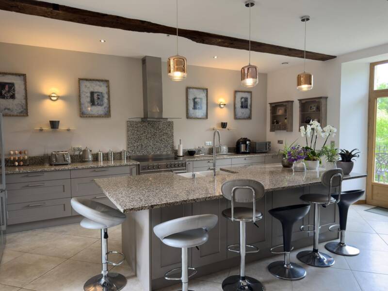 Maison à vendre, 295m², DOUZILLAC