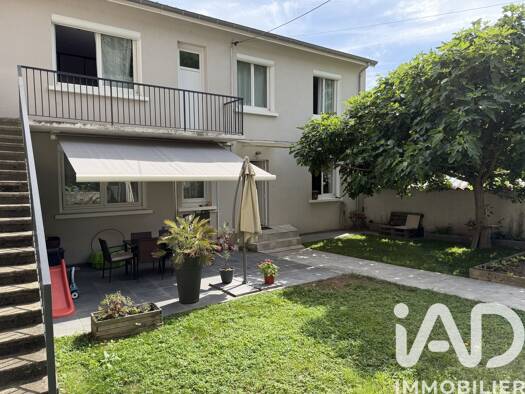 Maison à vendre 200 000 € 5 pièces 3 chambres 90 m² 250 m² de terrain Côte Chaude-Montaud Saint-Étienne 42000
