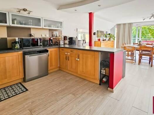 Maison à vendre 242 000 € 5 pièces 4 chambres 183 m² 95 m² de terrain Sud Horbourg-Wihr 68180