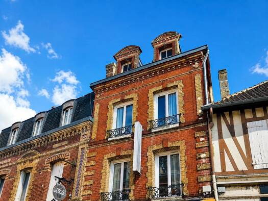 Maison à vendre 115 000 € 6 pièces 4 chambres 113,35 m² Brionne 27800